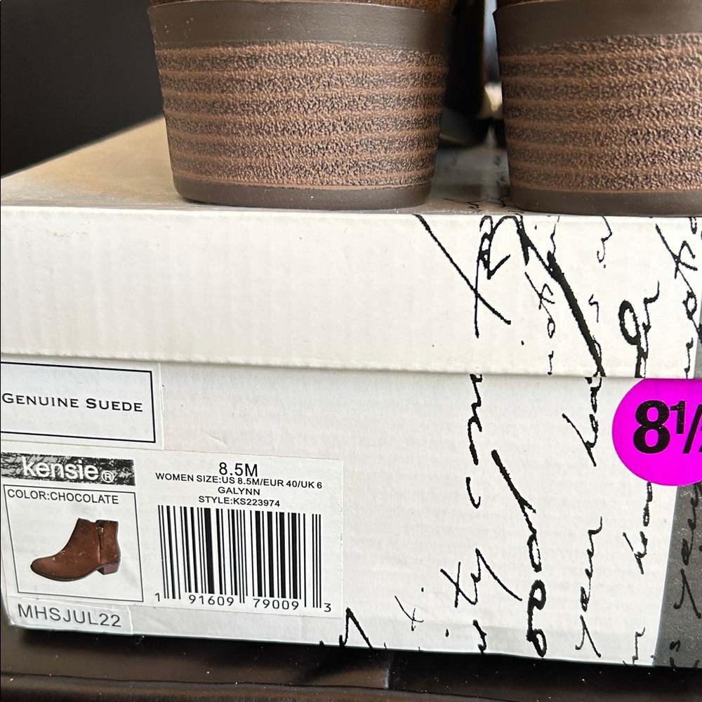 Kensie Women's Brown Suede Ankle Booties - Picture 4 of 7